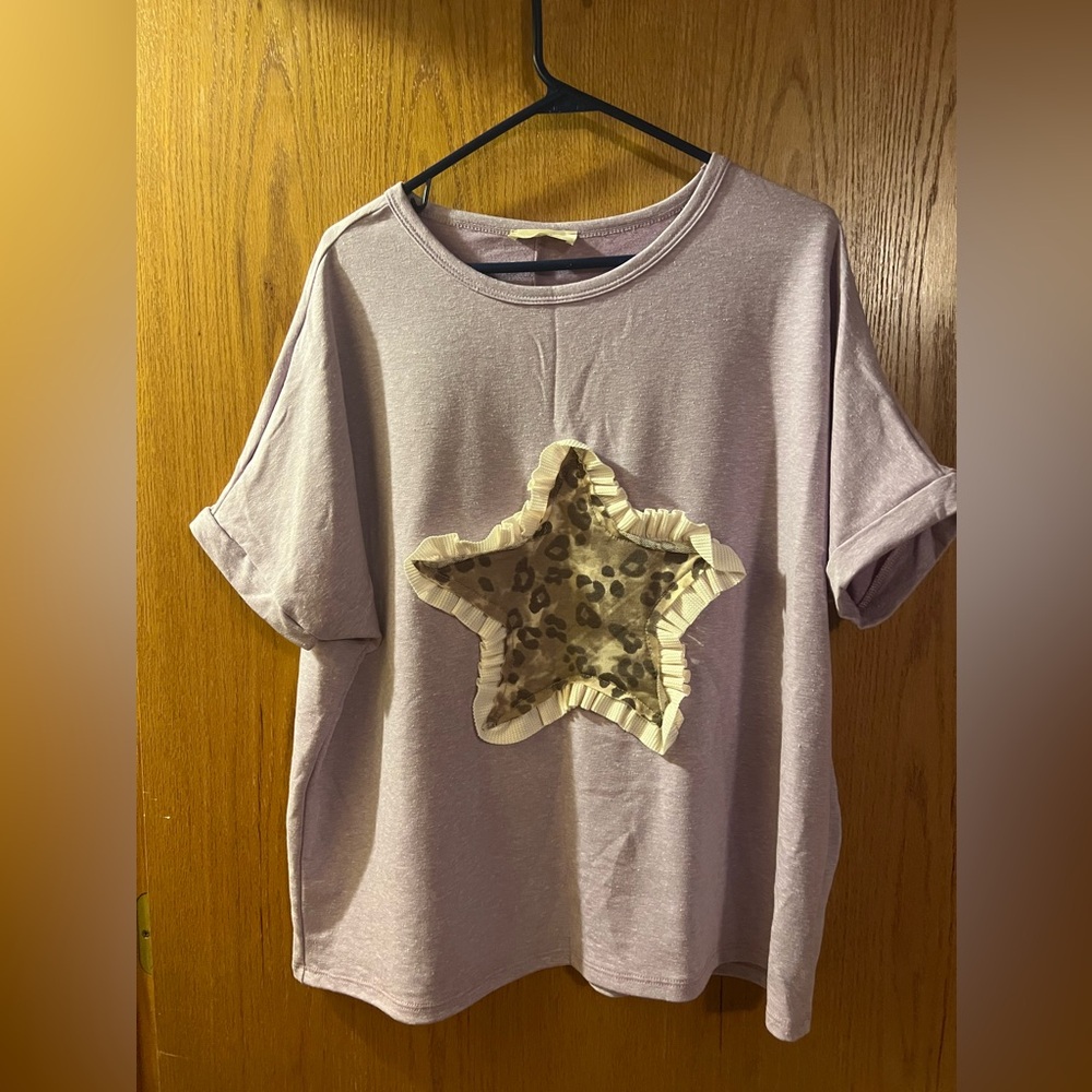 Purple Shirt with Leopard Star Design. Size 2XL